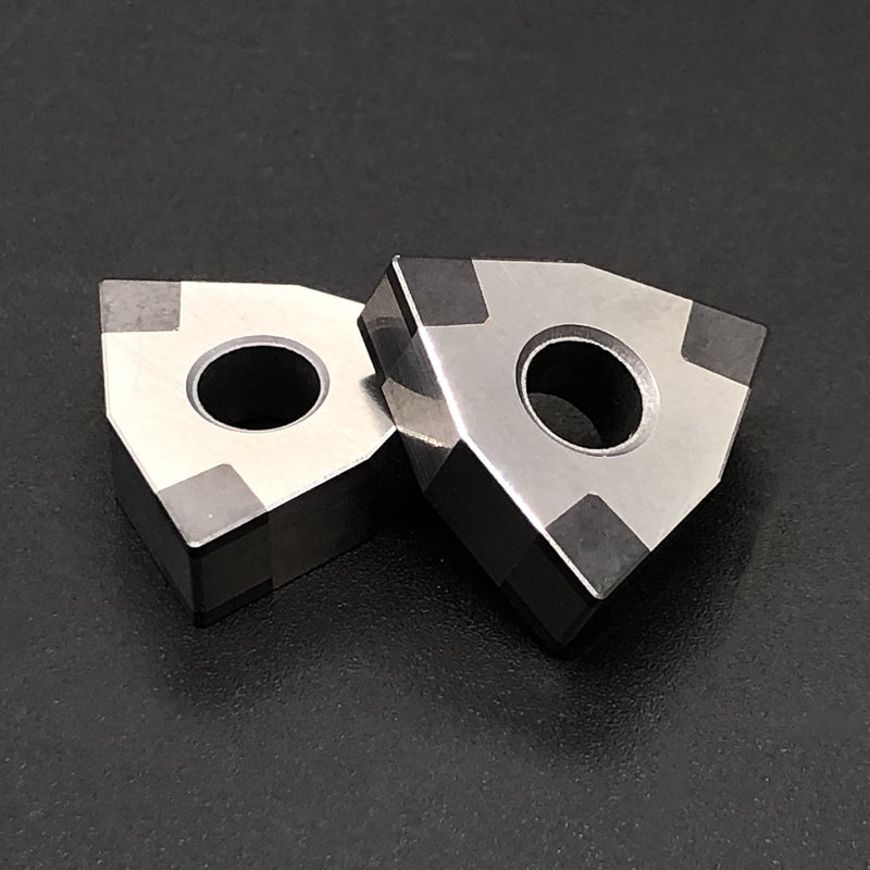 2pcs WNMG431/WNMG080404 CBN-6 Cubic Boron Nitride Suitable for high Speed Finishing of Heat Treated Steel,sintered Ferrous Alloy and cast Iron Double Side with 6 Cutting Edge.
