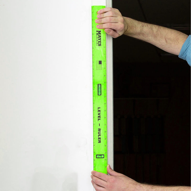 Mayes 10743 Polystyrene Level Rule, 24 Inch Leveler Tool, Straight Edge, Easy to Read Center Finding Measurements, With Plumb and Level Vials, Green Standard