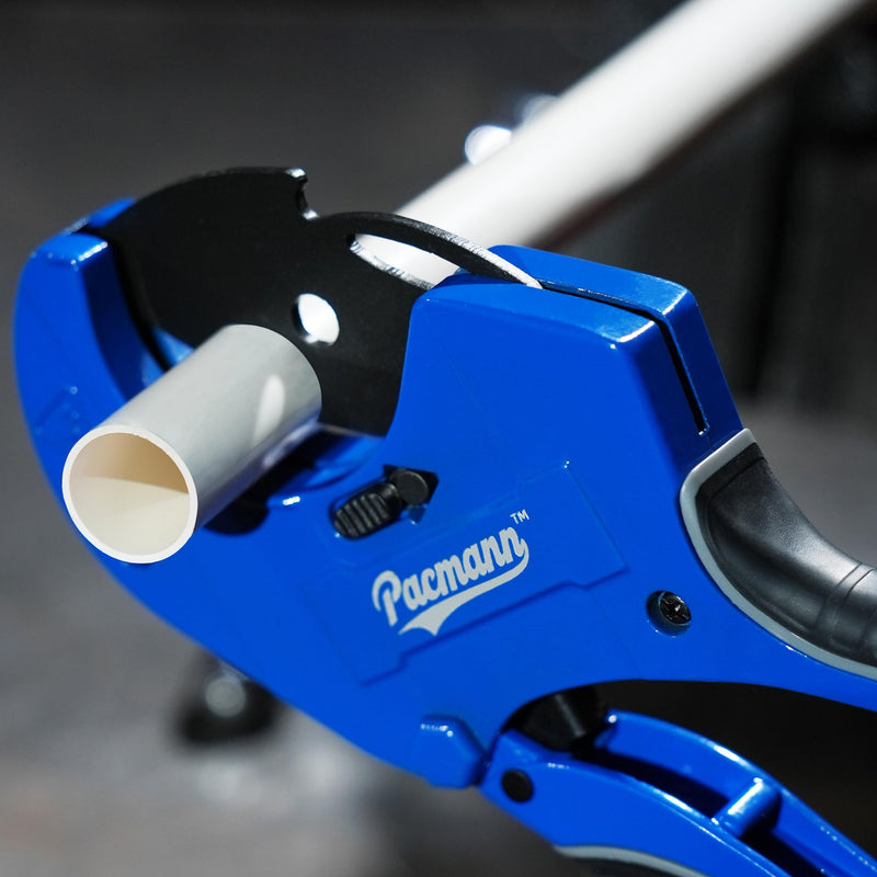 PVC Pipe Cutter, Up to 2-1/2", Ratchet Pipe Cutter Heavy-Duty, Pex Cutting Tool for Cutting PEX, PVC, PPR Plastic Hoses and Plumbing Pipe with Deburring Tool - NewNest Australia