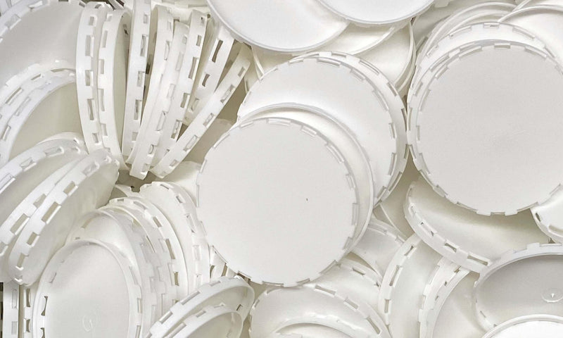 Keg Caps-100pcs. Protect the filling and valve of your kegs with a vented keg cap. MATERIAL: PLASTIC. (WHITE) White