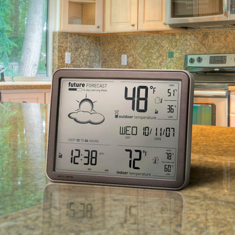 AcuRite 75077A3M Self-Learning Forecast Wireless Weather Station with Large Display and Atomic Clock, Black Grayscale Wireless Display