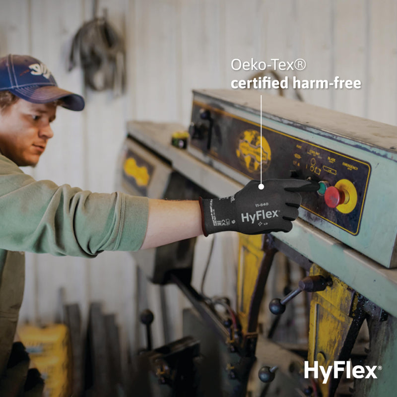 HyFlex Ansell 11-840 Ergonomic Abrasion-Resistant Nitrile Foam Industrial Gloves for Automotive, Fabrication, EMS, Utilities - Size 10, Black (12 Pairs)