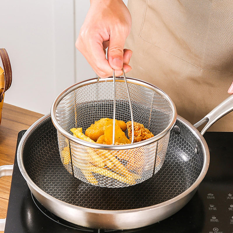 Mesh Steamer Basket for Sturdy Stainless Steel Steamer Insert Basket, Mesh Net Strainer and Insert for Pressure Cookers and Pots for Washing Fry Steam (7.8in)