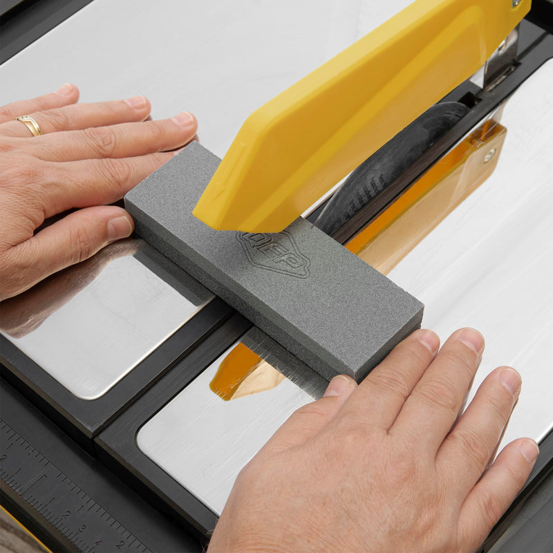 QEP 2" x 6" Dual Grit Sanding and Rubbing Stone