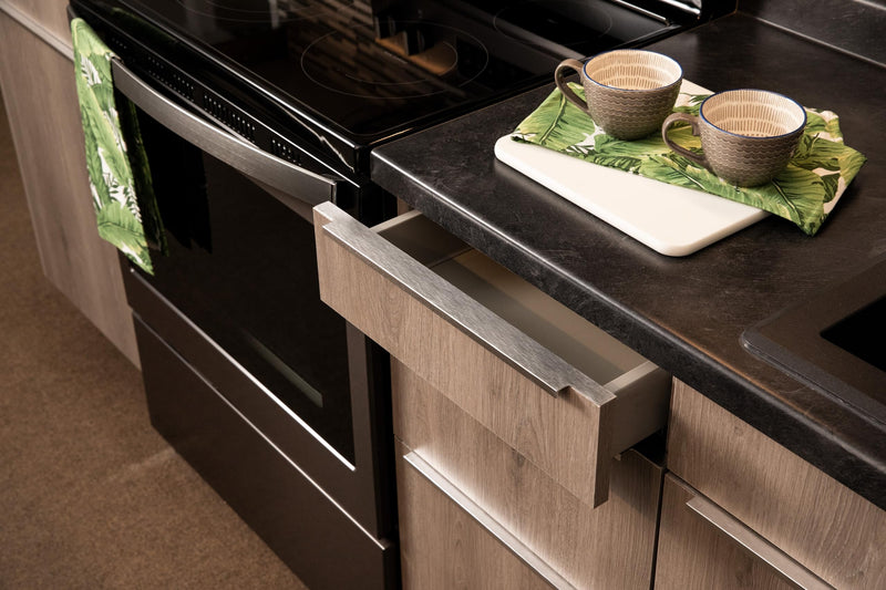 Hickory Hardware 2 Pack Solid Core Kitchen Cabinet Pulls, Luxury Cabinet Handles, Hardware for Doors & Dresser Drawers, 15-11/16 Inch (x 2) Hole Center, Aluminum, Austere Collection 31-3/8 Inch Center to Center 1