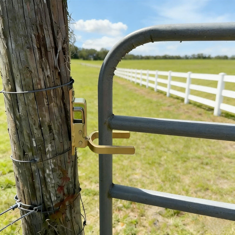 Instant Locking Gate Latch - Heavy Duty & Rust-Resistant Steel &One-Hand Automatic Spring Lock Farm Gate Latch with for Outdoor Fence or Metal Gates of Farm Ranch Backyard (2 PCS)