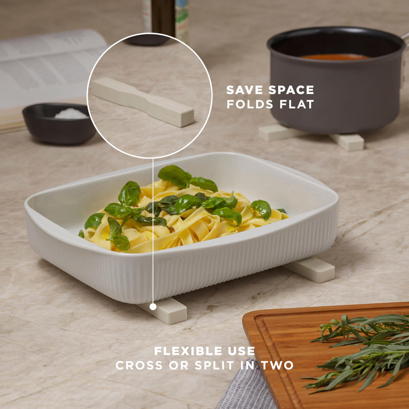 Eva Solo Nylon Silicone Magnetic Trivet, Foldable, Sand, 7.6 x 0.8 Inches, Dishwasher-Safe