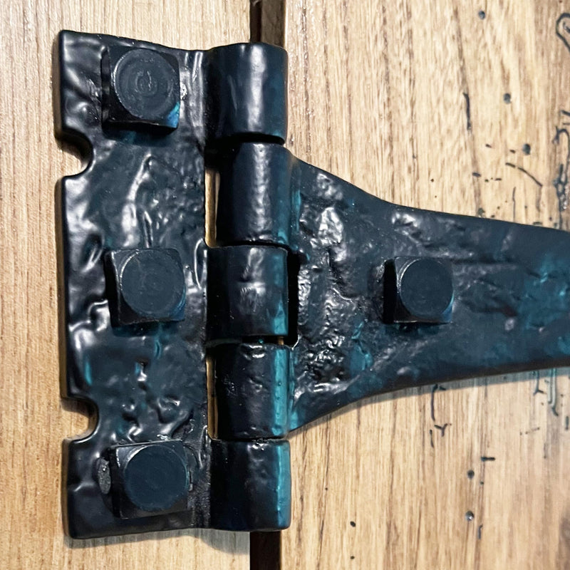 ¼” x 3” - Rustic Square Head Lag Wood Screws – Decorative Antique Black Square Drive Lag Bolts – Black Oxide Coating - ¼ in x 3 in - for Hinges, Cabinets & Doors (50, Screws) 50