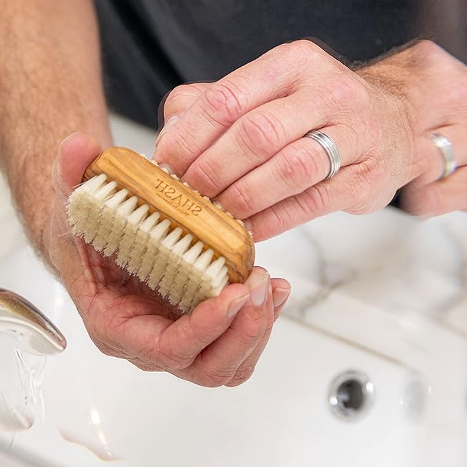 Made in Germany - SHASH Natural 100% Natural Boa Bristle Nail Brush - Gently removes dirt and grime for clean hands - Soft and smooth texture, exfoliates the skin for wood (Olive) - NewNest Australia