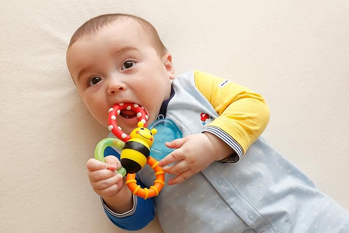 Sassy TYSA80679 Tooth Hardening Rattle for 3 Months Old and Up, Various Tactile Sensations, Bumble Bite Fan - NewNest Australia