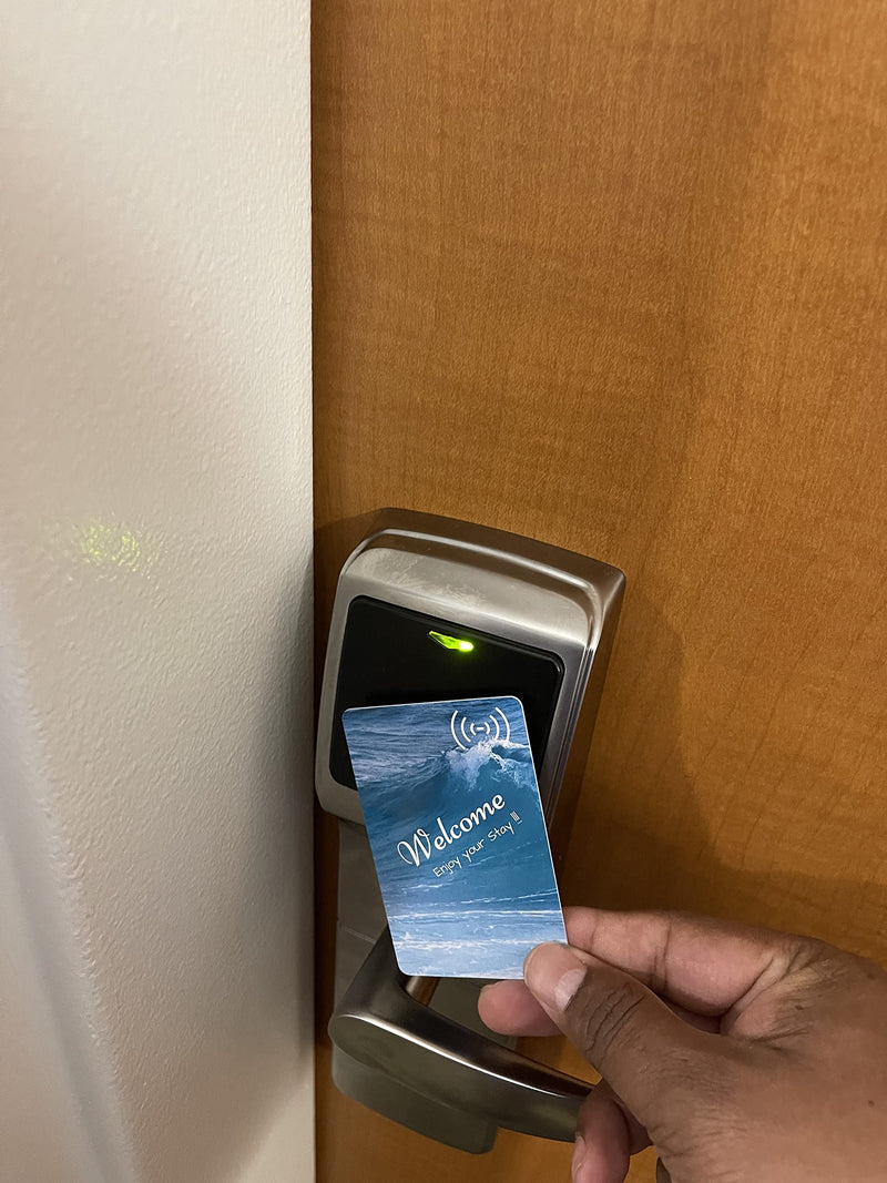 Hotel RFID KeyCard, Touchless Key Card (Pack of 200 Keys) Compatible with Saflok, Kaba, Onity, Ilco, and Securelox.