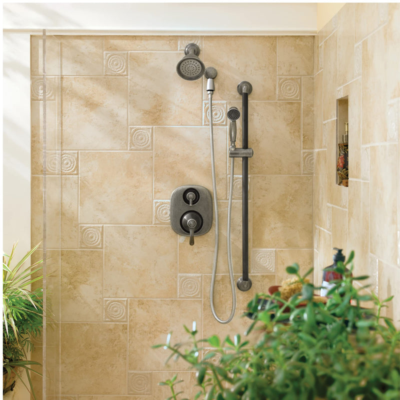 Moen Moenflo XL Chrome Single Function 4.38-Inch Diameter Showerhead, 6302 2.5 GPM
