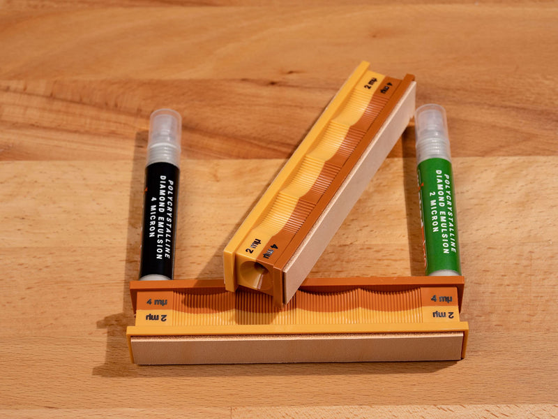Wicked Edge 4/2 Micron Diamond Emulsion and Leather Strops Pack