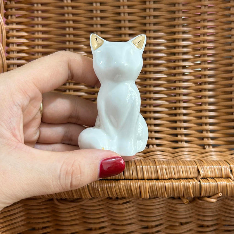 2Pcs Toilet Bolt Caps Tall White Ceramic Lovely Cat,Animal Shape Toilet Floor Bolts Covers Replacement Bathroom Decor Avoid Rusting Toilet Bolts Cover-White White fox