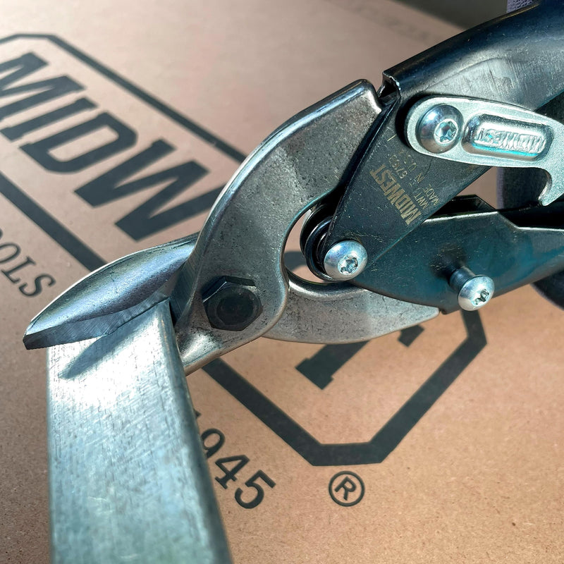 Midwest Snips MIDWEST Bulldog Aviation Tin Snip - Straight Cut Regular Tin Cutting Shears with Forged Blade & KUSH'N-POWER Comfort Grips - MWT-6716B Metal