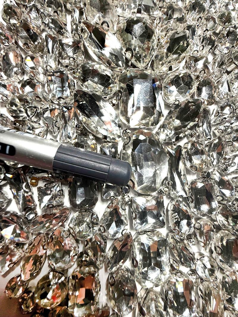260 PCS/Pack 9 Shapes 24 Sizes Mixed Clear Crystals, Silver Sew on Glass Rhinestones,Crystal Gems Mental Flatback with Silver Claw, for Jewelry Crafts Costume DIY Garment R1-Silver