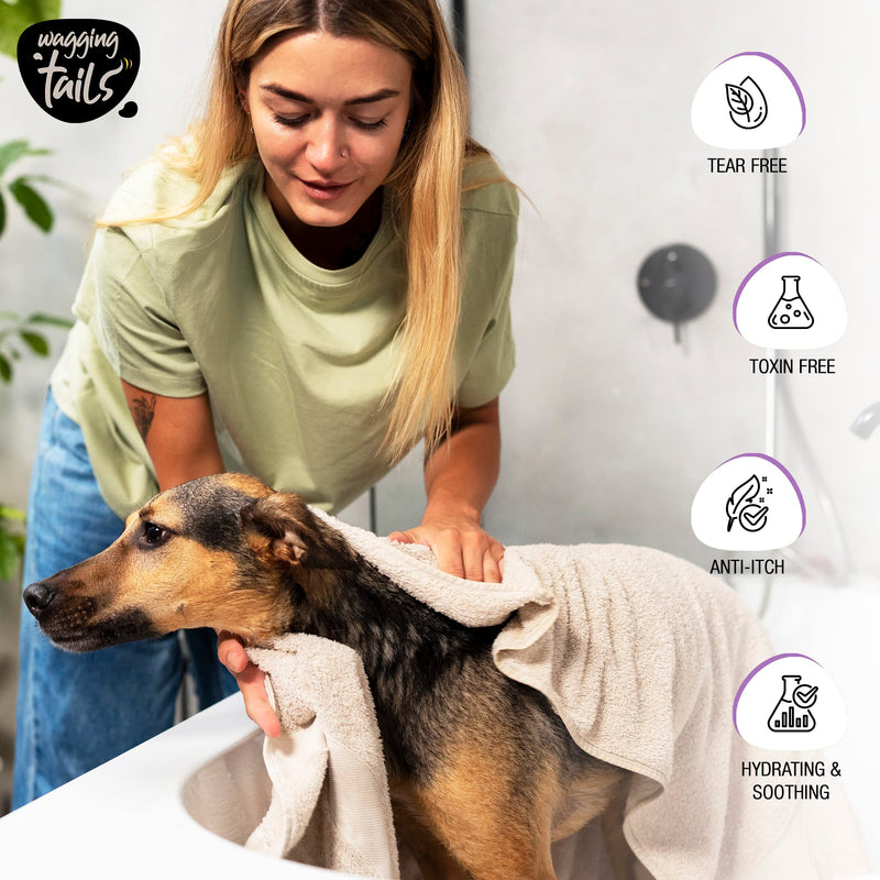 Wagging Tails 6-in-1 Waterless Dry Bath Shampoo for Cats & Dogs, 6.76 fl oz | Waterless Deep Cleaning Pet Spray | Easy to Use | Neutralizes Odors | Moisturizes & Nourishes Coat, Hair, and Skin - PawsPlanet Australia