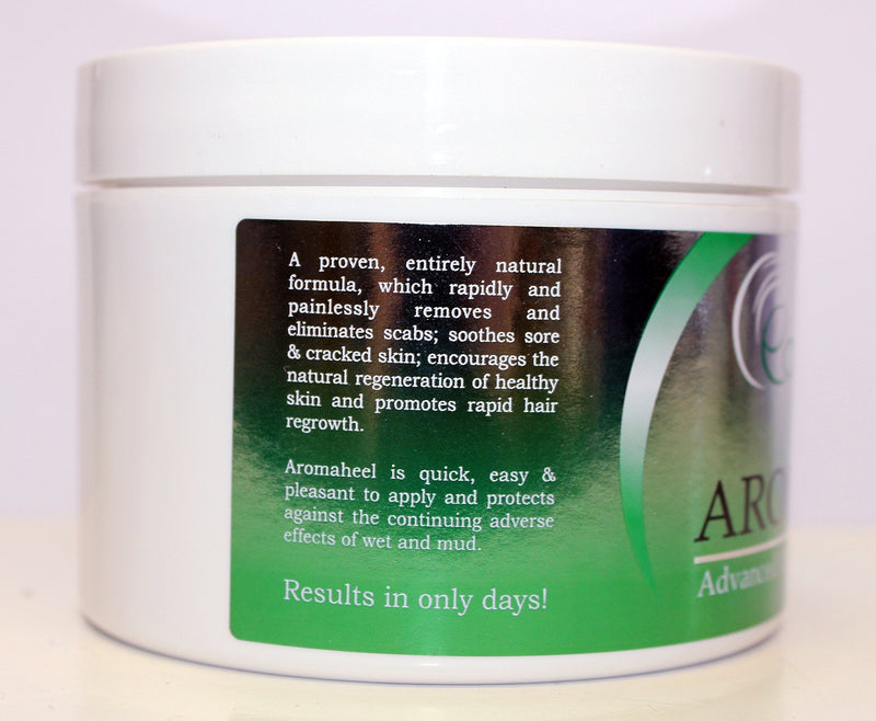 Equinat Aromaheel Mud Ointment - Proven natural ointment which quickly and painlessly removes mud and rain scabs in horses & ponies. - PawsPlanet Australia