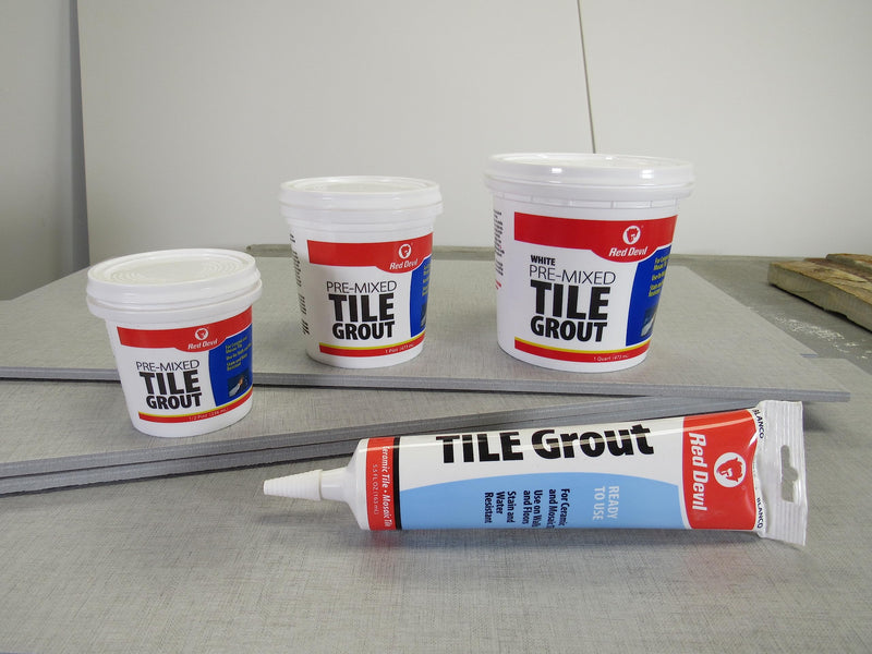 Red Devil 0425 Pre-Mixed Tile Grout Squeeze Tube, 5.5 oz., White 1 - Pack
