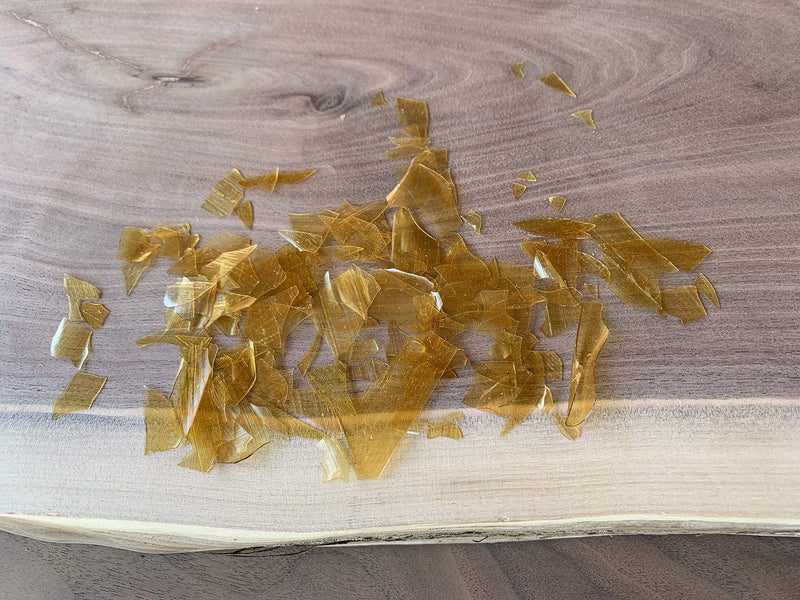De-Waxed Blonde Shellac Flakes 1 lb. (16oz.)