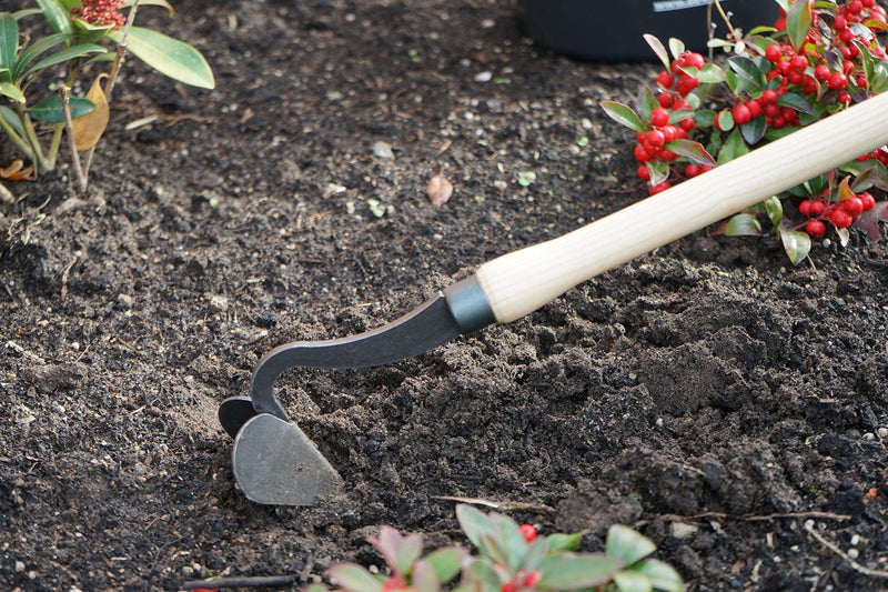 Tierra Garden DeWit Hand-Plow for Veggie Gardening
