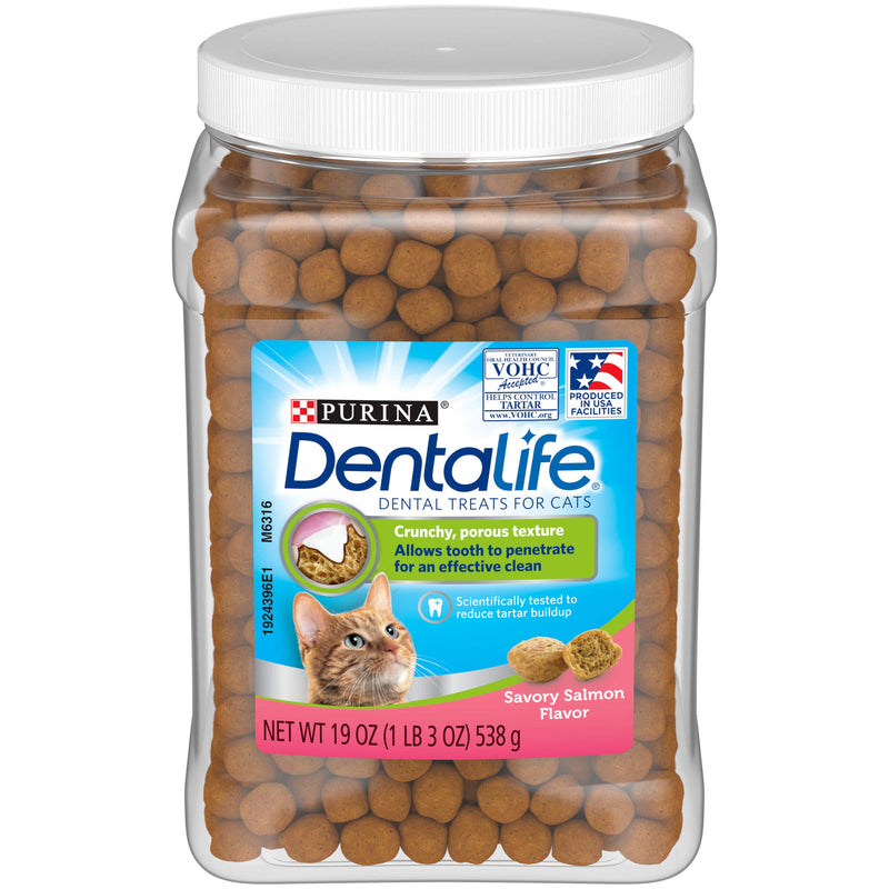 DentaLife Purina Made in USA Facilities Cat Dental Treats, Savory Salmon Flavor - 19 oz. Canister 1.19 Pound (Pack of 1) - PawsPlanet Australia