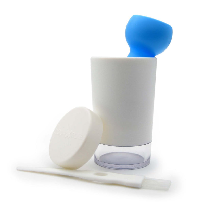 EQUADOSE Pill Crusher for Adults, Seniors & Pets, Pug Tablet Grinder Pulverizer for Feeding Tubes, Pet Meds, Easy Swallowing, Fine Powder Crusher for Medications, Travel-Friendly and Easy to Use