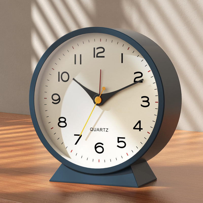 AYRELY® 4.5" Analog Alarm Clock,Small Retro Desk Clock Battery Operated,Slient Metal Table Clock with Light for Living Room Decor,Bedroom,Bedside,Shelf (Blue) Blue