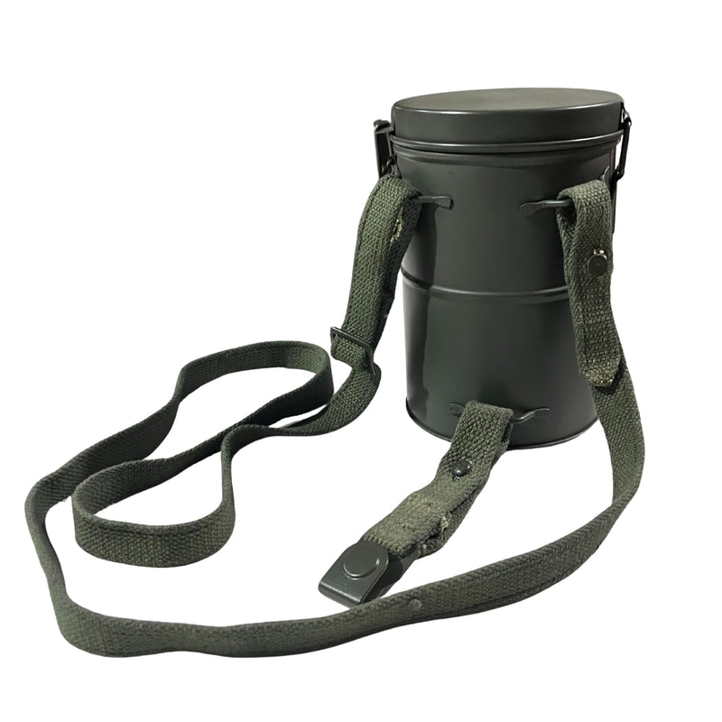 warreplica WW1 German M1916 Gas Mask Canister|Authentic Reproduction WWI Metal Respirator Tin Carrier Case|Great War Military Collectible Storage Container|Imperial German Army Militaria, Olive Drab