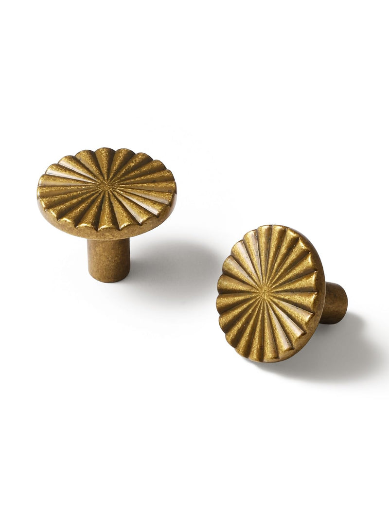 10 Pack Antique Brass Cabinet Knobs Vintage Flat Drawer Pulls Kitchen Cupboard Bathroom Dresser Cabinet Hardware Handles Zinc Alloy Knob 10