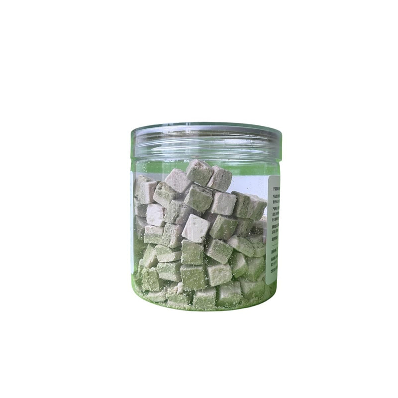 Freeze Dried Cat Grass Treats, Cat Treats Hairball Control, Tasty Cat Snacks Healthy Digestion & Skin & Coat Health Chews-Fish Oil Multivitamin (1.76 oz, Chicken&Fish Oil) 1.76 oz - PawsPlanet Australia