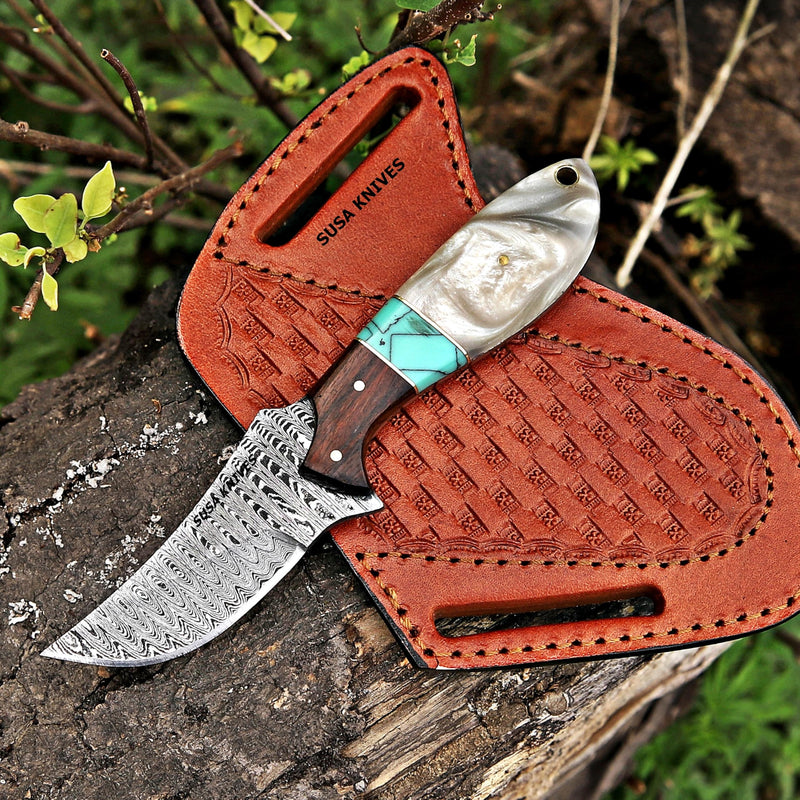 Custom Handmade 7'' fixed blade hoof rasp knife Cow boy knife Turquoise Handle Damascus steel Bull cutter, cowboy knives with pancake leather sheath (RESIN) RESIN