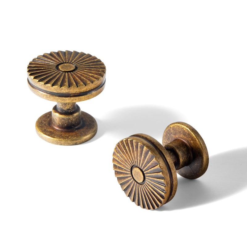 Goo-Ki Antique Brass Cabinet Drawer Knobs Zinc Alloy Kitchen Hardware - 6 Pack Vintage Bronze Retro Brass Single Screw Bar Pull Handles for Cupboard Wardrobe,9615GT-DK