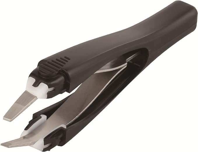 KAI Seki Magoroku One-Touch Tweezers Slanted Tip Tweezers Painless Cap Included HC3509 - NewNest Australia