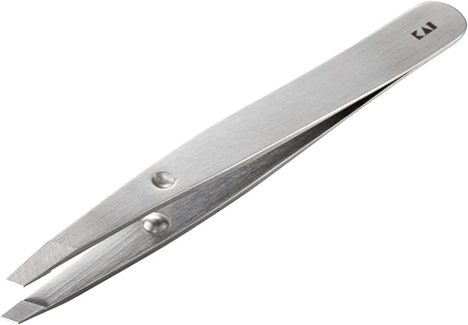 Kai Mayu KQ3215 Tweezers with Protection Cap - NewNest Australia