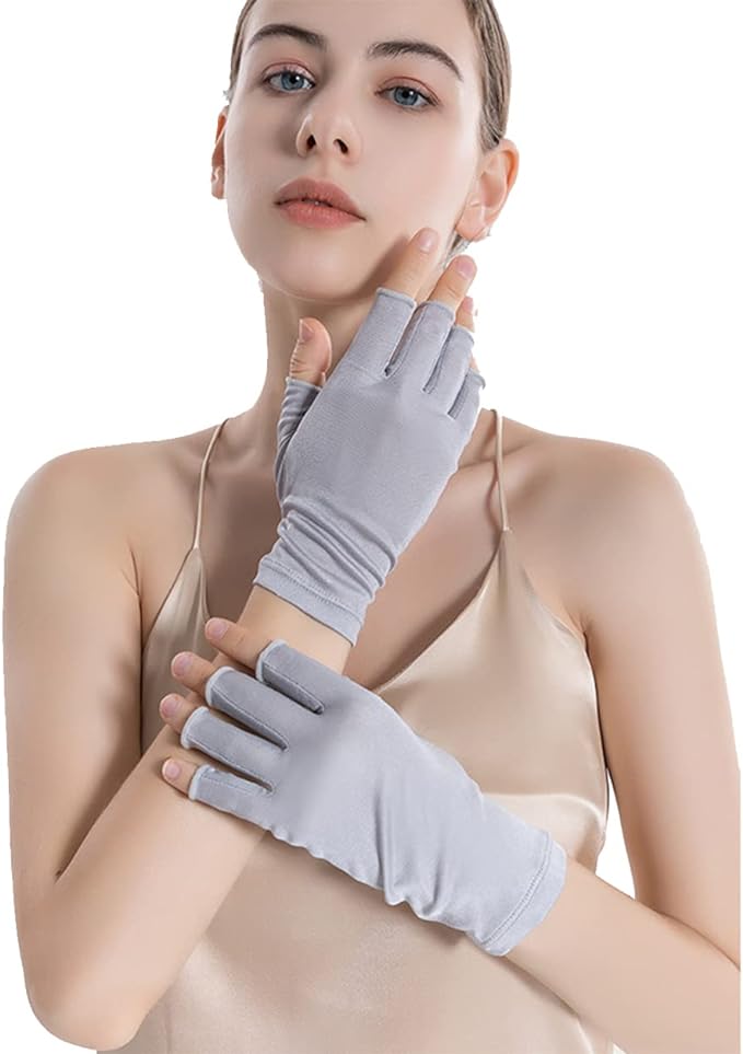 Aiyuga Women's Silk Gloves, For Rough Hands, Sleeping, Fingerless Fingertip Cut, For Sleep, Hand Care, Skin Rough Skin, Sun Protection, Smartphone Compatible, Black and White - NewNest Australia