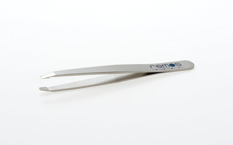 REMOS eyebrow tweezers made of stainless steel with a straight tip 9.5 cm in satin - NewNest Australia
