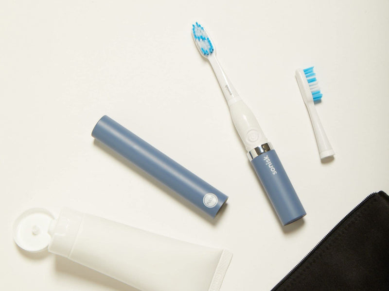 Sonisk Pulse | Battery Powered Electric Toothbrush | Sonic Technology | 1x Battery, 2X Brush Heads, 1x Travel Case Included | 31,000 Strokes Per Minute | Antimicrobial | Portable Size | Steel Blue - NewNest Australia