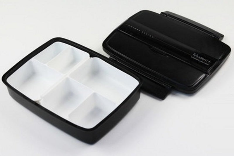 NewNest Australia - Skater Japanese Modern/Traditional Compartmental Bento Box, Chopsticks, 870 ml 