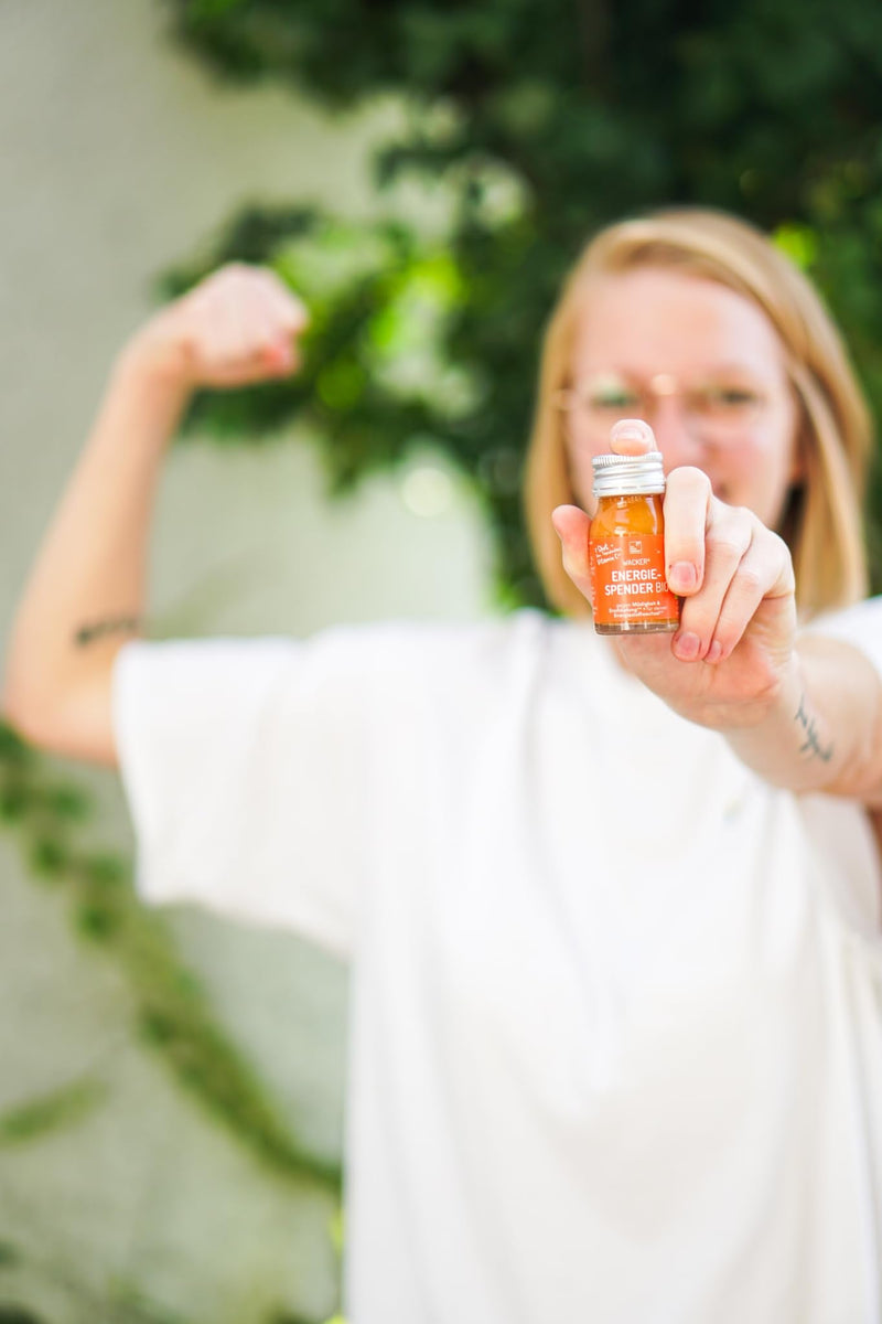 Weekly package: Energy donor organic, 7 x 30ml. Natural shot against tiredness and exhaustion. 1 shot = your daily requirement for vitamin C. Without additives. - NewNest Australia