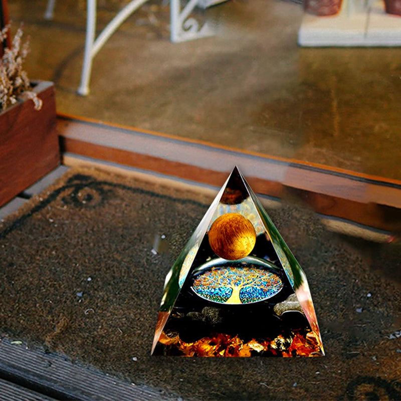 VNSTKWW Orgone Pyramid Crystal, Healing Chakra Pyramid for Protection,Balancing Positive Energy,Obsidian Emotional-Negativity Removal Stone,Clear Quartz Crystal Point for Meditation(2.36 inch) B - NewNest Australia