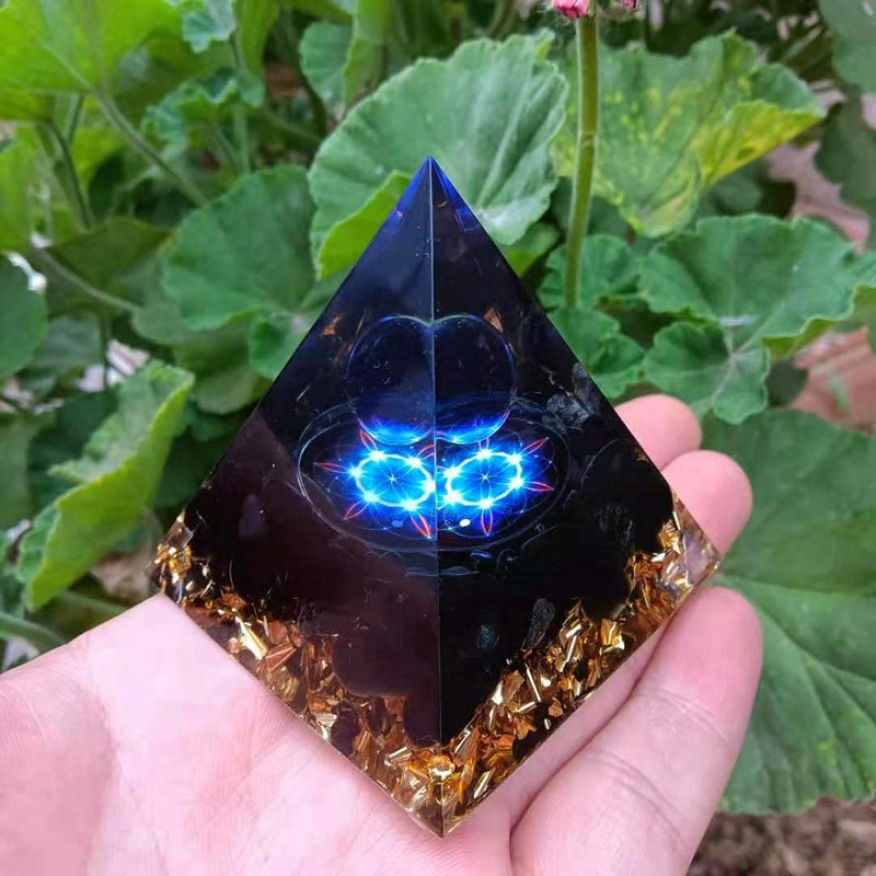 ycyingcheng Pyramid Ogan Crystal Energy Tower Nature Reiki Chakra Crushed Stone, Negative Energy Remover Blessing Home Office Ornaments Decoration Feng Shui Ornaments Crystal Pyramid 01 - NewNest Australia