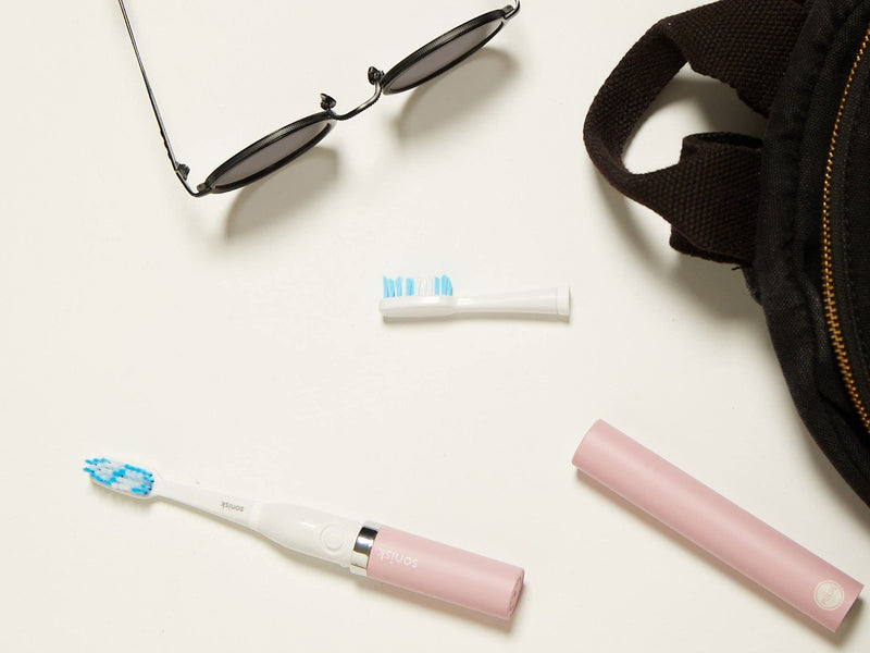 Sonisk Pulse | Battery Powered Electric Toothbrush | Sonic Technology | 1x Battery, 2X Brush Heads, 1x Travel Case Included | 31,000 Strokes Per Minute | Antimicrobial | Portable Size | Dusty Pink - NewNest Australia