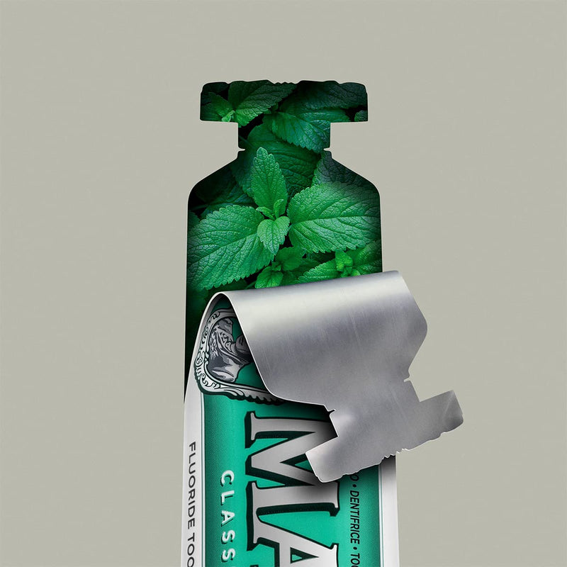 Marvis Classic Strong Mint toothpaste, 85 ml, toothpaste with a taste experience guarantee for invigorating and long-lasting freshness 1 x 85 ml - NewNest Australia