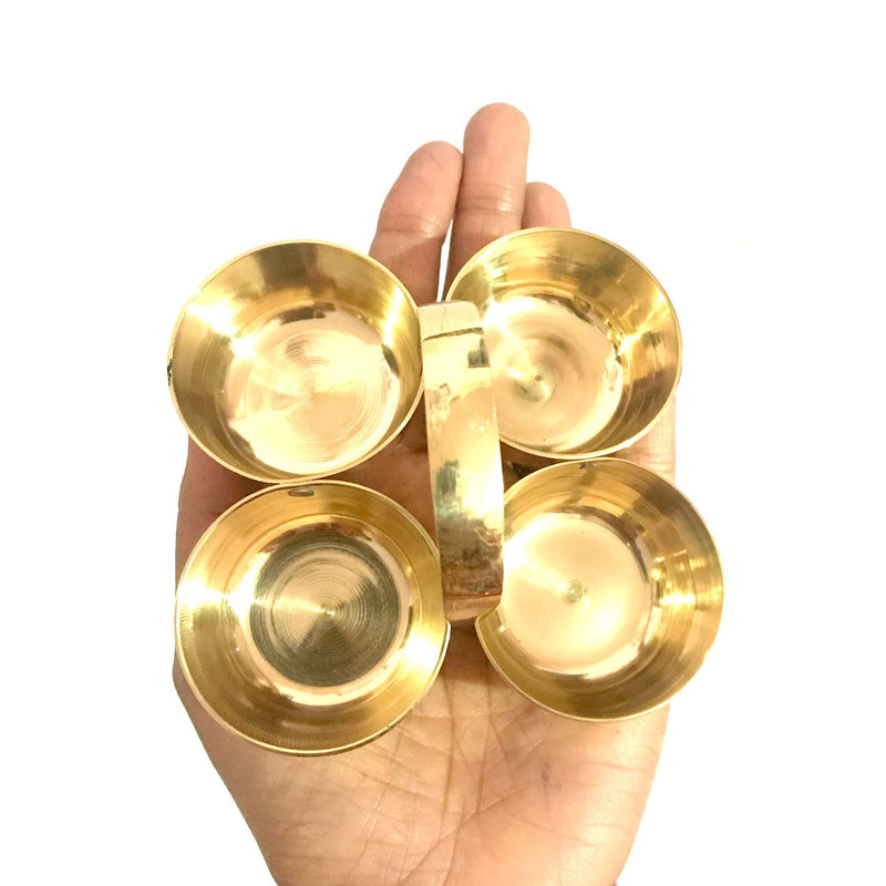 NewNest Australia - DBY Brass Chowmukh Haldi Kumkum Holder Brass Pooja Accessories Puja/Pooja/Prayer/Haldi/Kumkum/Chawal/Rice/Elaichi/Mishri/Roli/Gift - Set of 1 