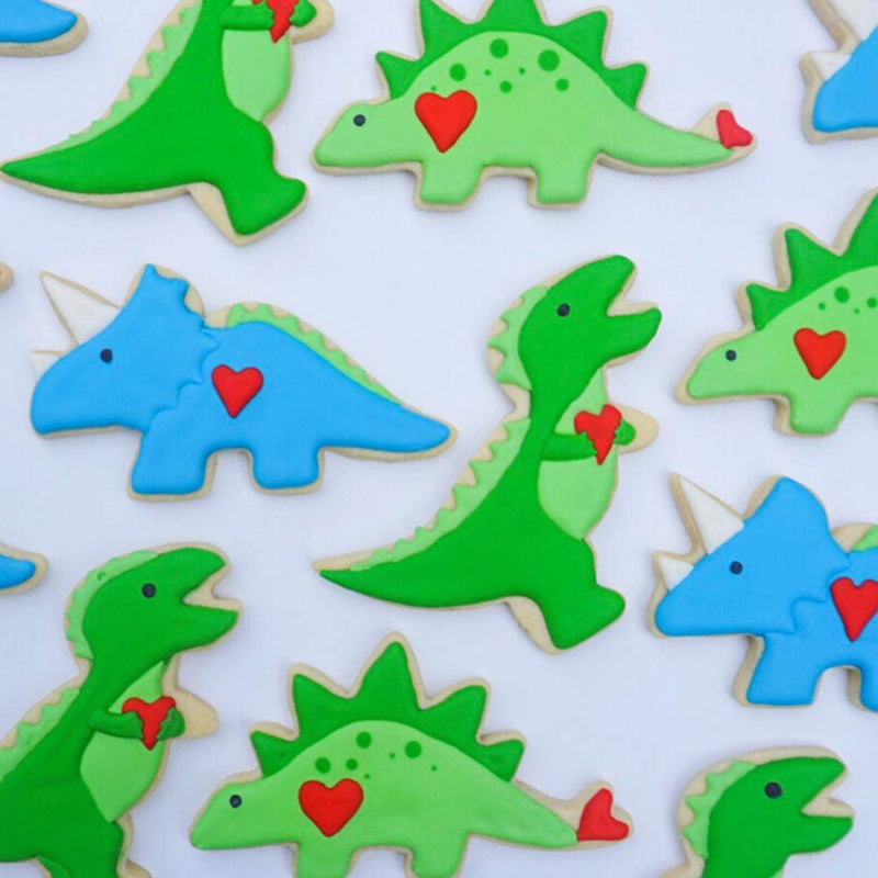 NewNest Australia - Ann Clark Cookie Cutters 5-Piece Dinosaur Cookie Cutter Set with Recipe Booklet, Triceratops, Stegosaurus, T-Rex, Brontosaurus and Dinosaur Footprint 