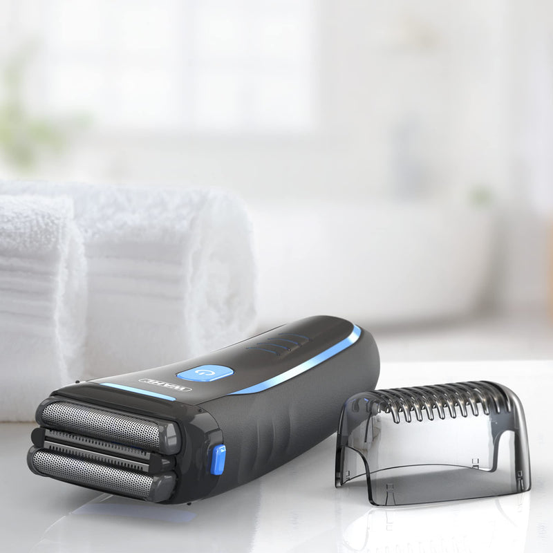 Wahl Clean and Close, Men’s Shaver, Electric Shavers for Men, Beard Shaving, Flex Foil, Waterproof, Easy Clean, Rubber Grip, LED Power Display, Black and Blue - NewNest Australia
