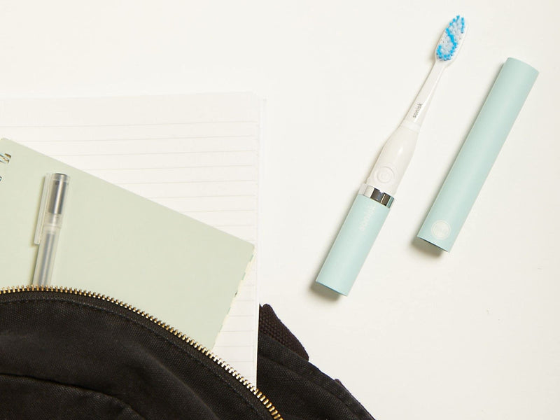 Sonisk Pulse | Battery Powered Electric Toothbrush | Sonic Technology | 1x Battery, 2X Brush Heads, 1x Travel Case Included | 31,000 Strokes Per Minute | Antimicrobial | Portable Size | Teal - NewNest Australia