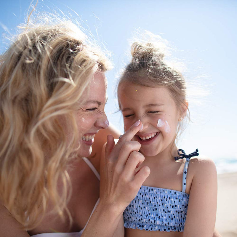 Ladival Children's Après Lotion - perfume-free after sun lotion for children's skin - intensively nourishing and cooling - without dyes and preservatives - 200 ml - NewNest Australia