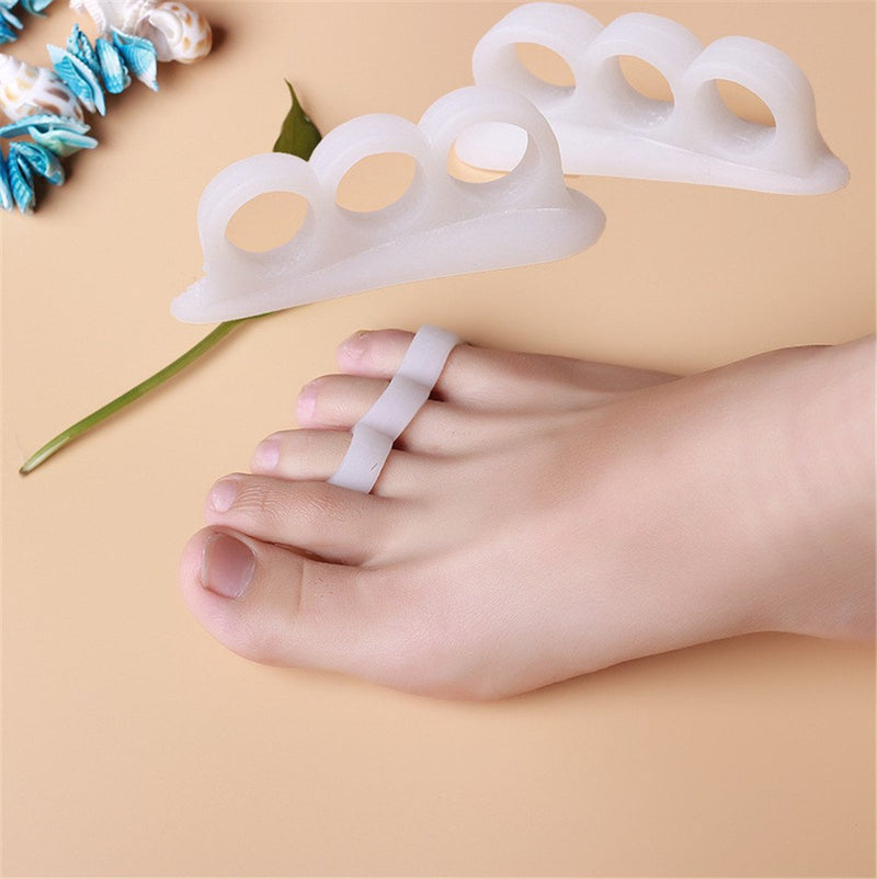 CAREOR 6 Pieces Hammer Toe Cushion - Hammer Toe Gel Pads Corrector & Straightener for Curled, Curved, Claw & Mallet Toe Relief - Right & Left Gel Support Crest Cushion (3 Hole White) - NewNest Australia